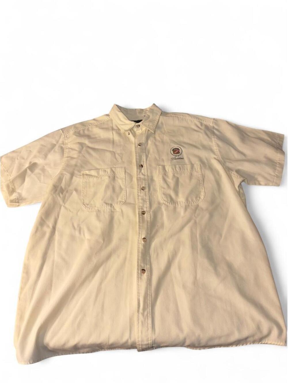 Vintage Hilton Cadillac Embroidered Button Up Shirt Men's XL Cream Yellow
